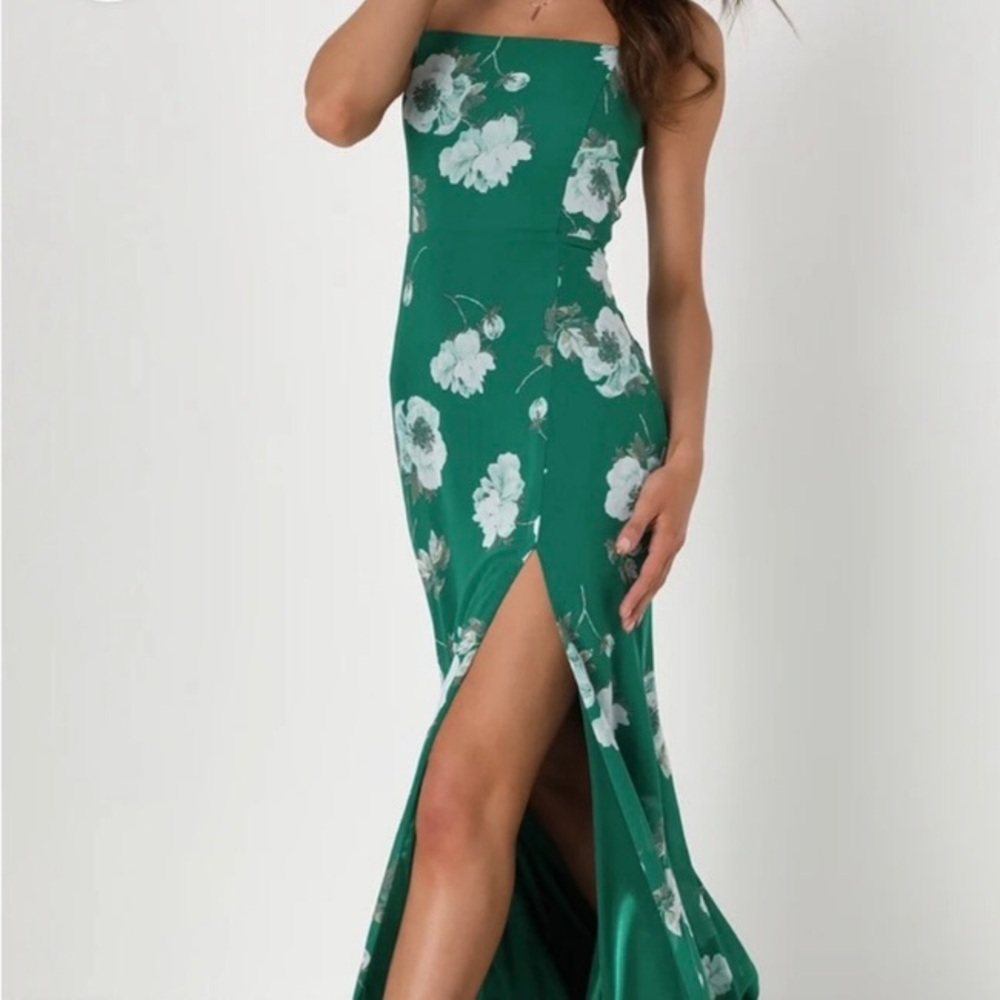 Green Lulu’s size 8 dress with white flowers and leg slit